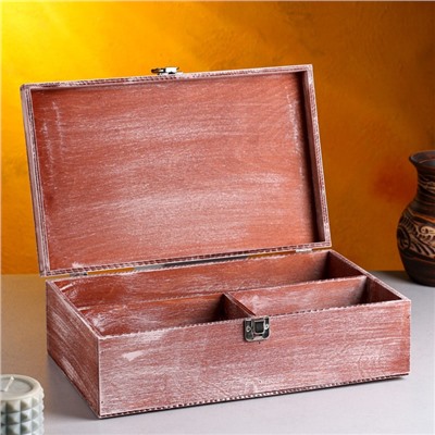 Подарочный ящик 34×21.5×10.5 см деревянный 3 отдела, с закрывающейся крышкой, брашированный