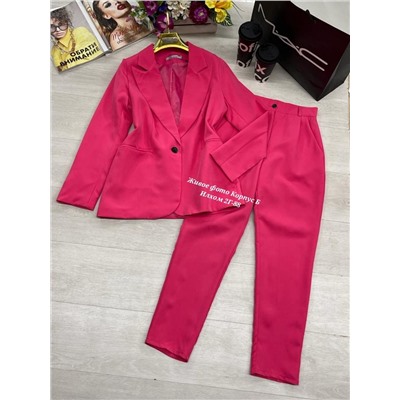 Костюм пиджак+брюки. Ткань Барби Розовый