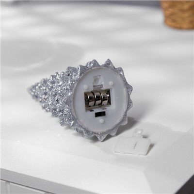 Светодиодная фигура «Ёлка серебристая» 5 × 12 × 5 см, пластик, батарейки LR44, свечение тёплое белое