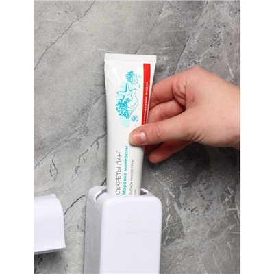 Держатель для зубных щёток и выдавливатель для зубной пасты, 15,4×6×6 см (для пасты), 11,5×5,5×3,5 см (для щёток), цвет МИКС